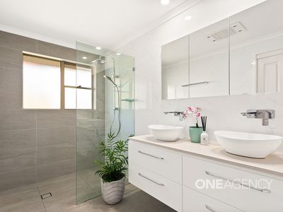 274 Sheaffes Road, Dombarton