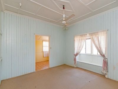 38 Gledson Street, North Booval