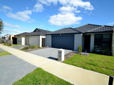 27 Georgina Street, Hilbert