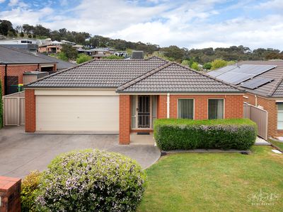 99 YARRALUMLA DRIVE, Wodonga