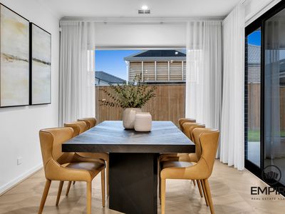 45 Stonefox Circuit, Clyde North