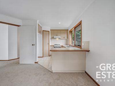 1/15 Shafer Court, Endeavour Hills