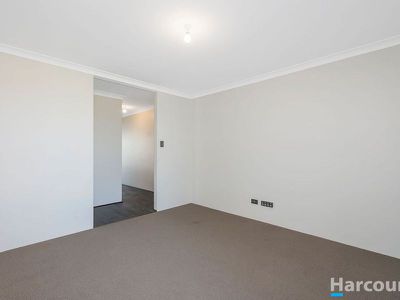6 Lustre Road, Eglinton