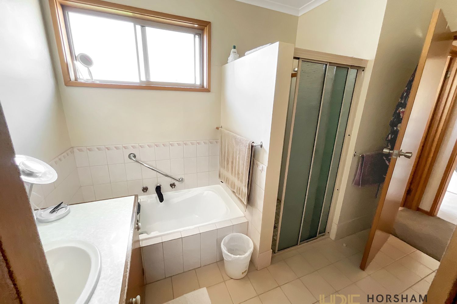 14A Read Street, Horsham