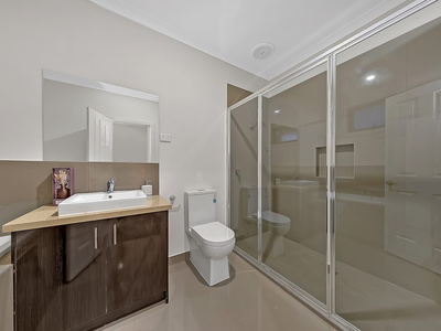 2 / 95 Chapman Avenue, Glenroy
