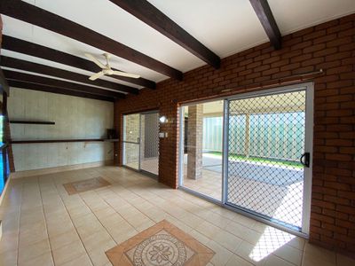 8 Picnic Street, Pialba