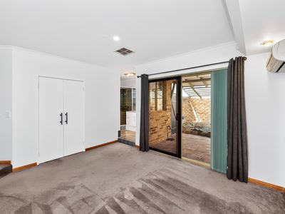 20 Northmore Crescent, Winthrop