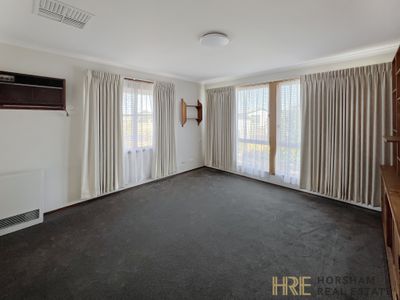 4 Bleakley Street, Horsham