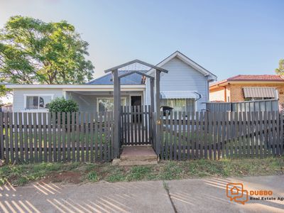 54 Young Street, Dubbo