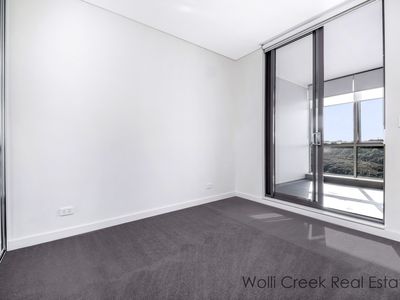 608 / 2 Discovery Point Place, Wolli Creek