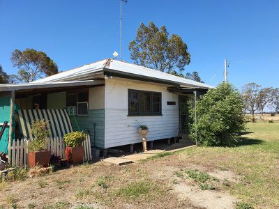 72 Heywood Road, Koroop