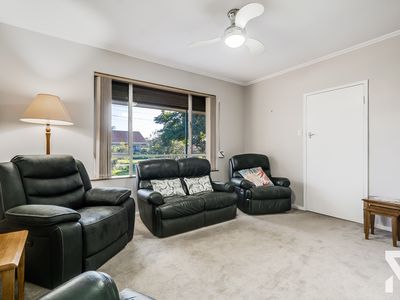 9 Resthaven Road, Parafield Gardens