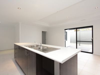 20B Woodchester Road, Nollamara