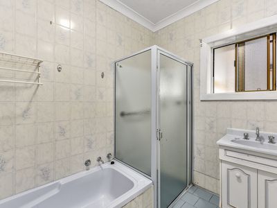 16 Bowman Street, Millicent