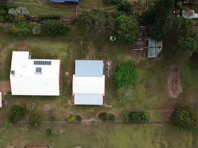 2 Mountain View Drive, Atherton