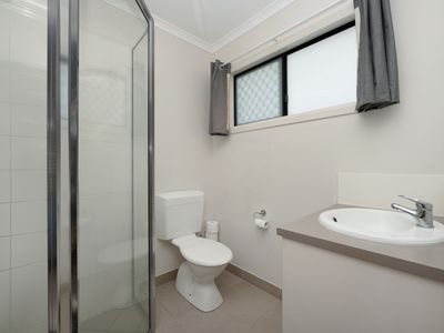 15 Catho Avenue, Mount Low