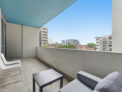 307 / 2 Lachlan Street, Liverpool