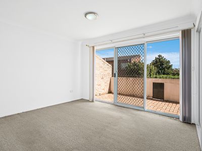 4 / 84-86 Kurrajong Street, Windang