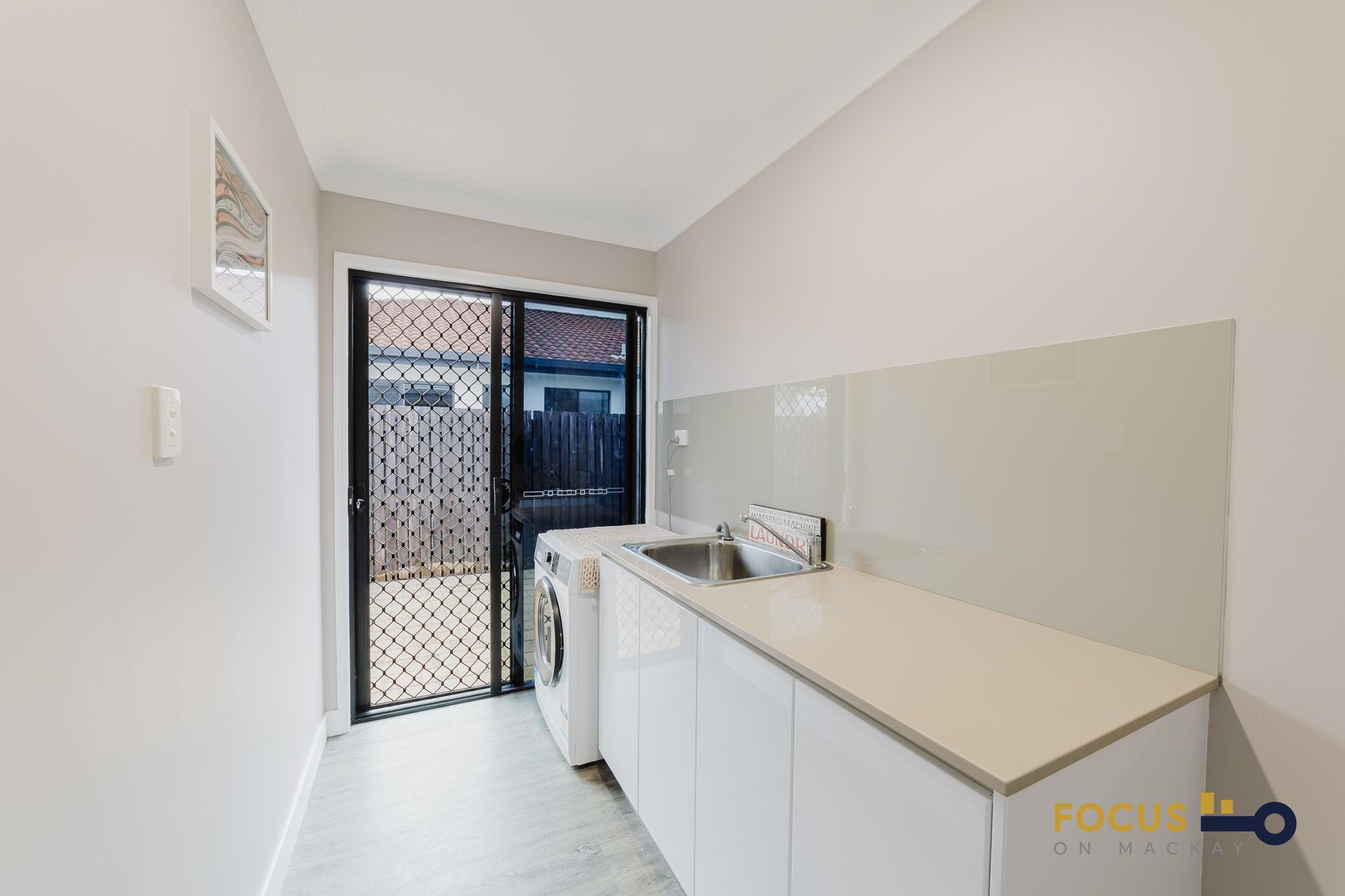 5 Kensington Court, Glenella