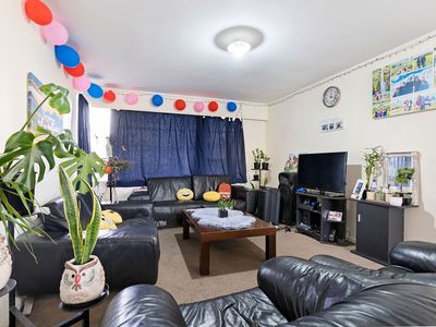 1 Riverpark Crescent, Henderson
