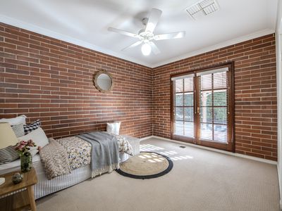 1 Renshaw Drive, Dubbo