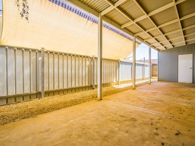 10 / 11 Rutherford Road, South Hedland