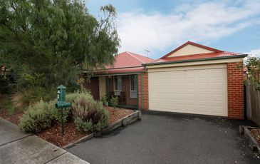 31 Oakleaf Place, Narre Warren South