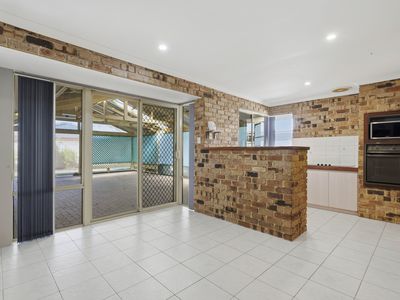 11 Baxter Close, Huntingdale