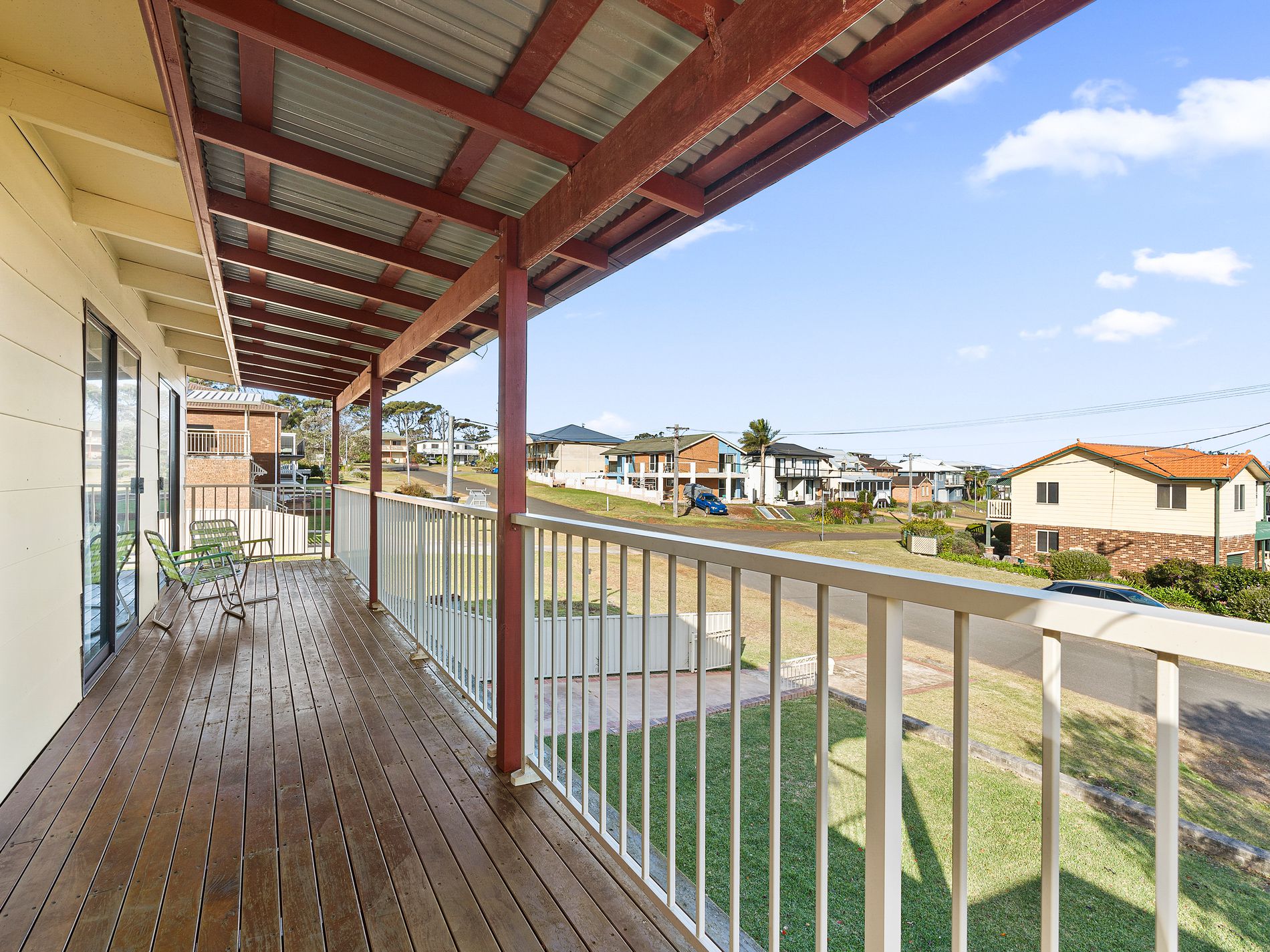 8 The Parapet, Manyana