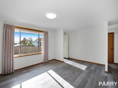 2 / 30 Pomona Road, Trevallyn