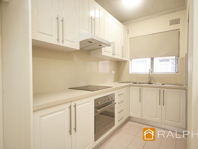 2 / 11 Denman Avenue, Wiley Park