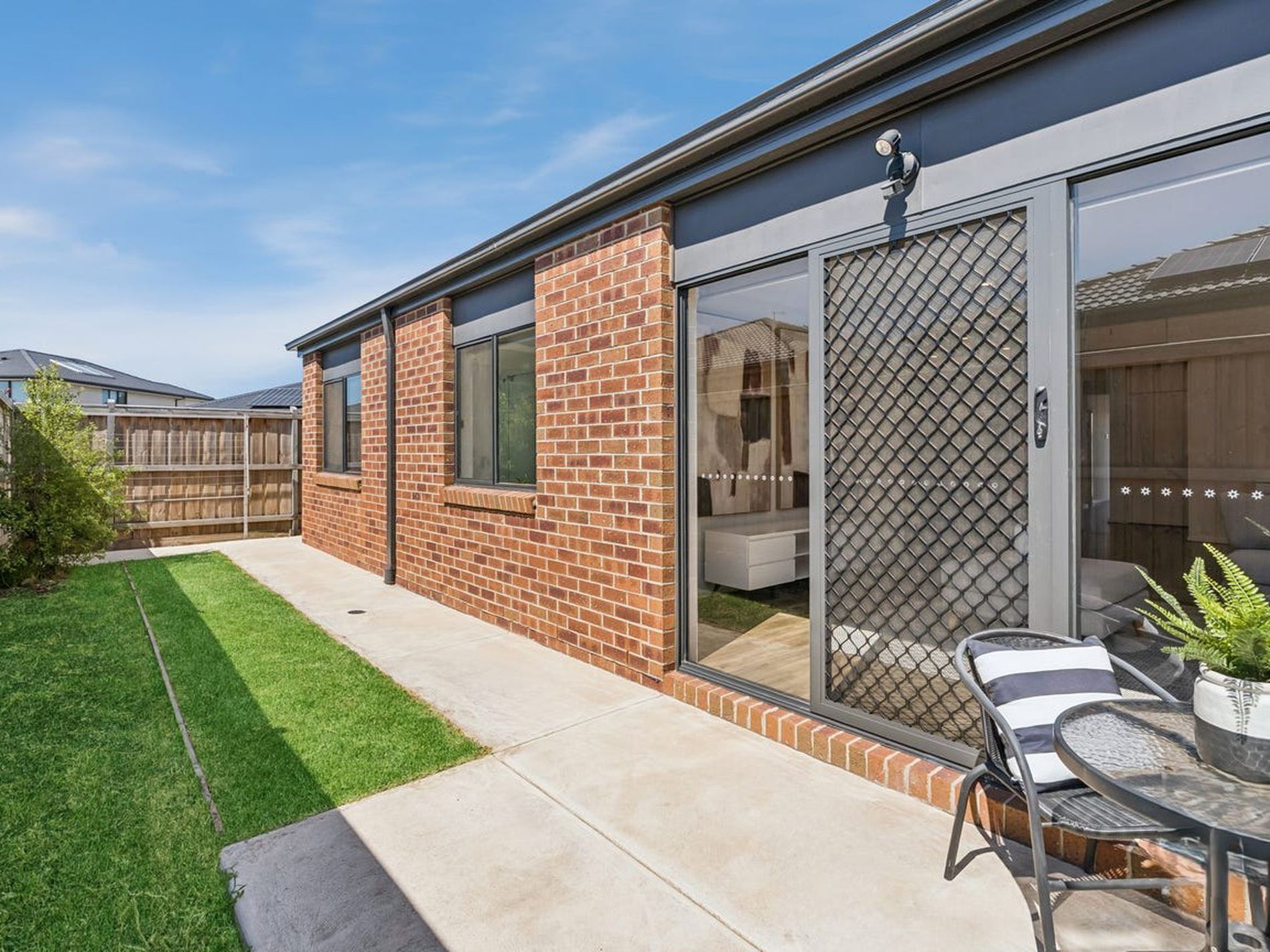 123 Palmdale Crescent, Mambourin