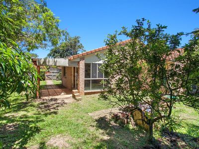2 Oakwood Close, Tewantin