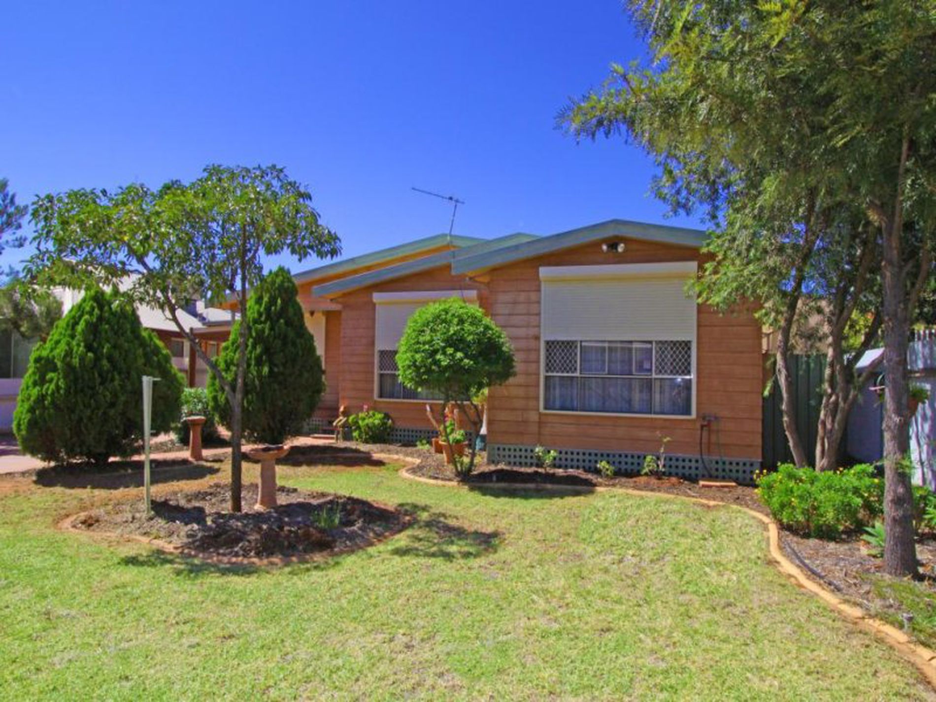 3 Ramus Circle, Somerville