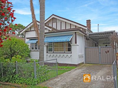 7 Vivienne Avenue, Lakemba