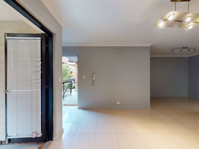 21 / 120-122 Lake Street, Perth