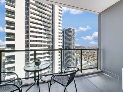 2001 / 420 Macquarie Street, Liverpool