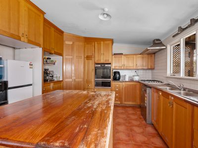 243 Burt Street, Victory Heights