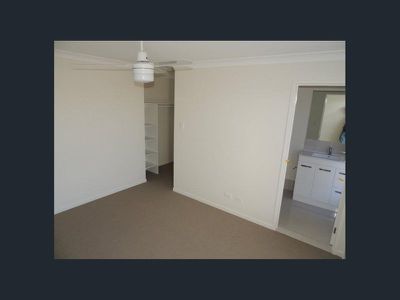 2 / 27 Barron Court, Moranbah