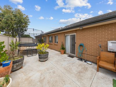 21 Davalan Drive, Munno Para West