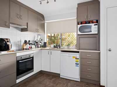 19A Shaw Street, West Lamington