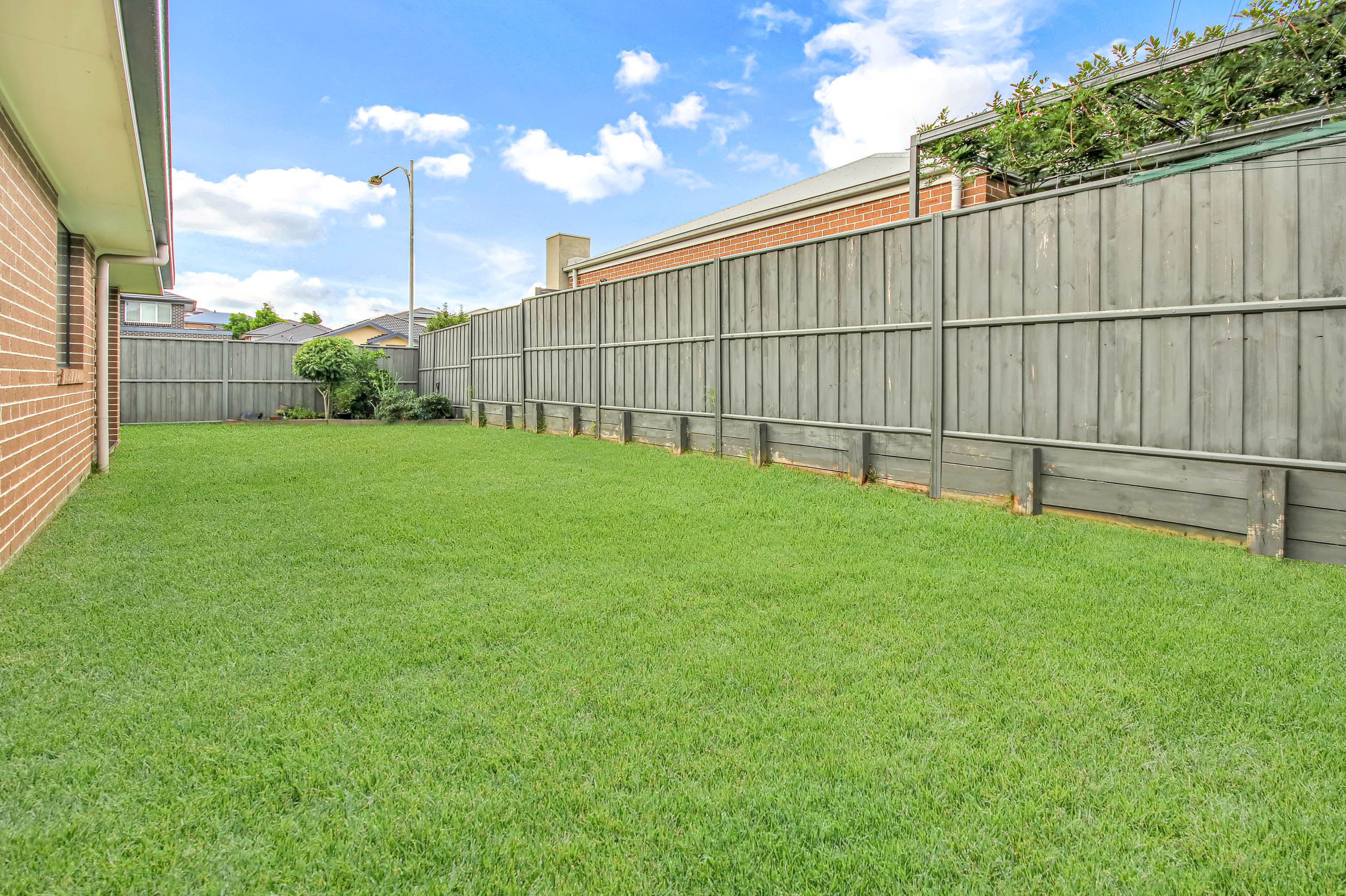 22 Barnea Avenue, CADDENS