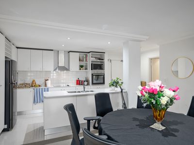 3 / 138 Mounts Bay Road, Perth