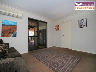 9 Travers Way, Swan View