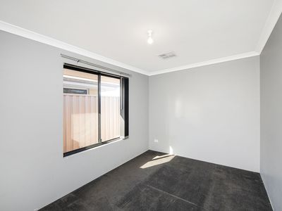 3 Luminous Boulevard, Bennett Springs
