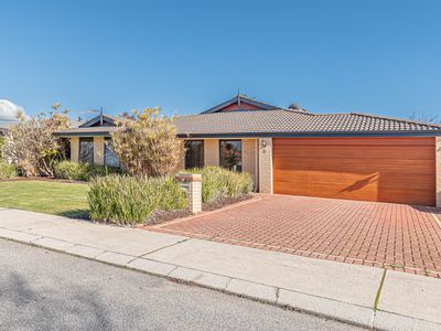5 Alpina Bend, Canning Vale