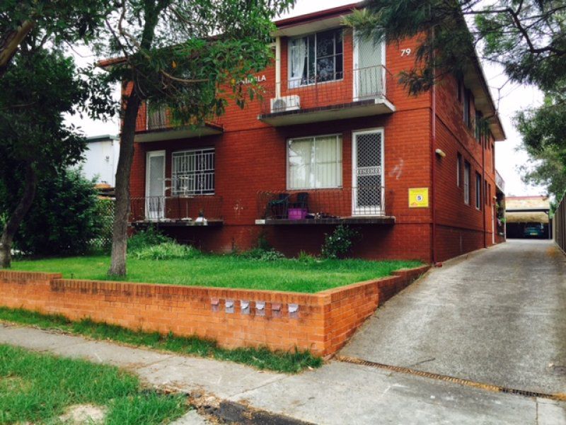 3 / 79 Gould Street, Campsie