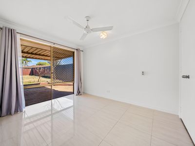 12 Placid Court, South Lake