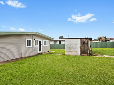 9 Jarman Place, Warilla