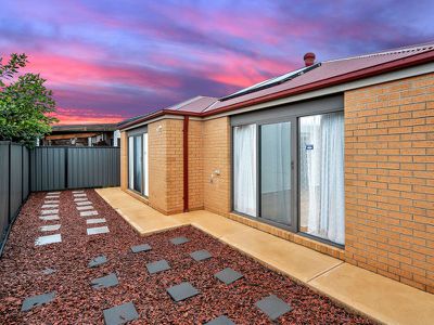 7 Dellinea Street, Cranbourne North